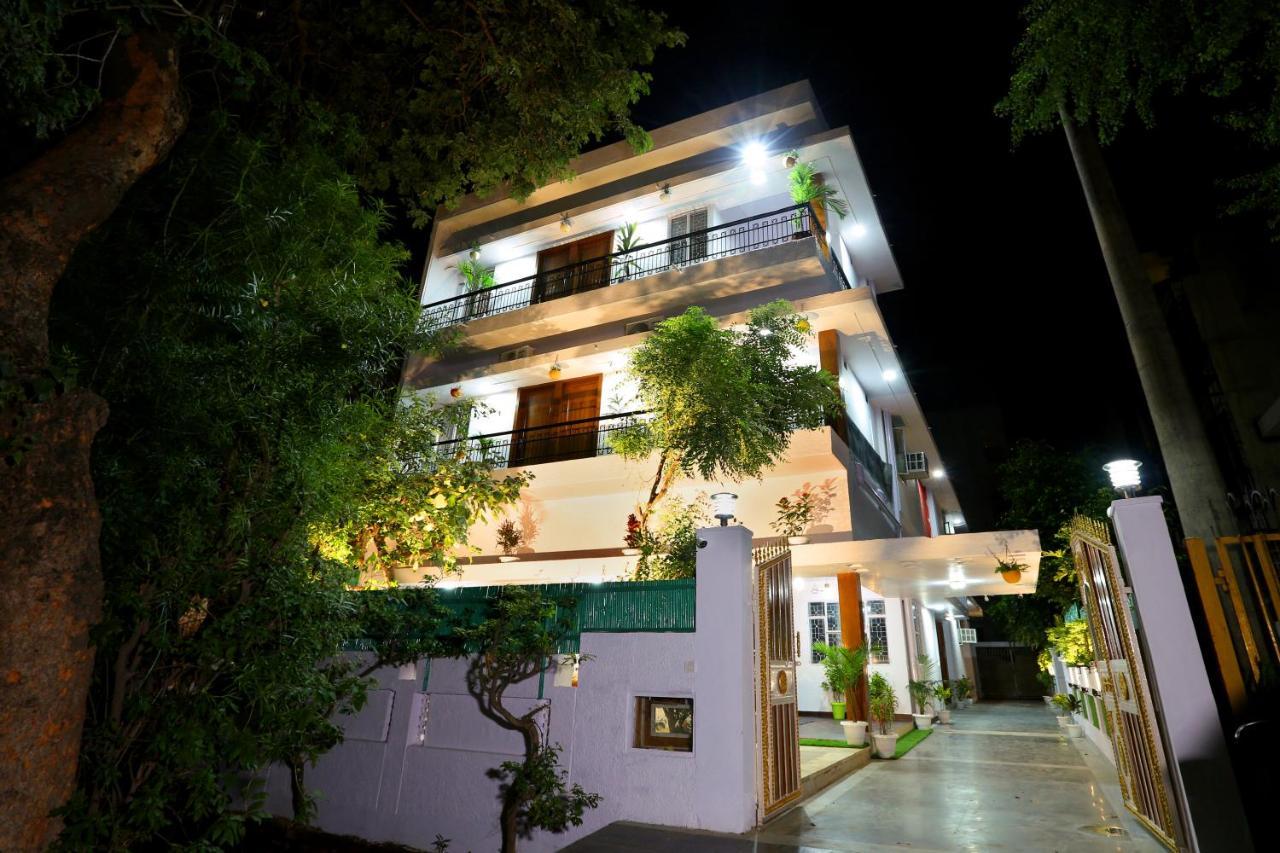 Golden Homestay New Delhi Exterior photo