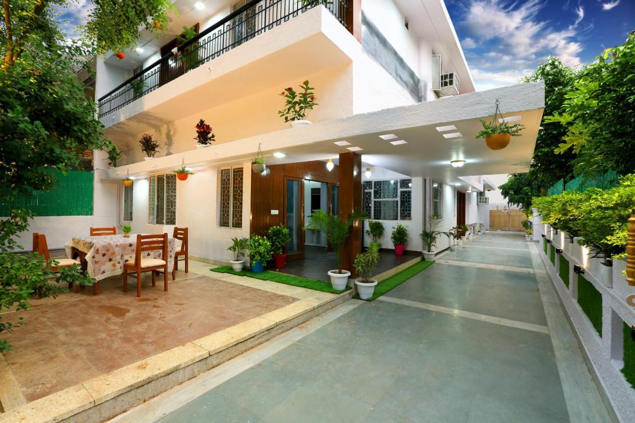 Golden Homestay New Delhi Exterior photo