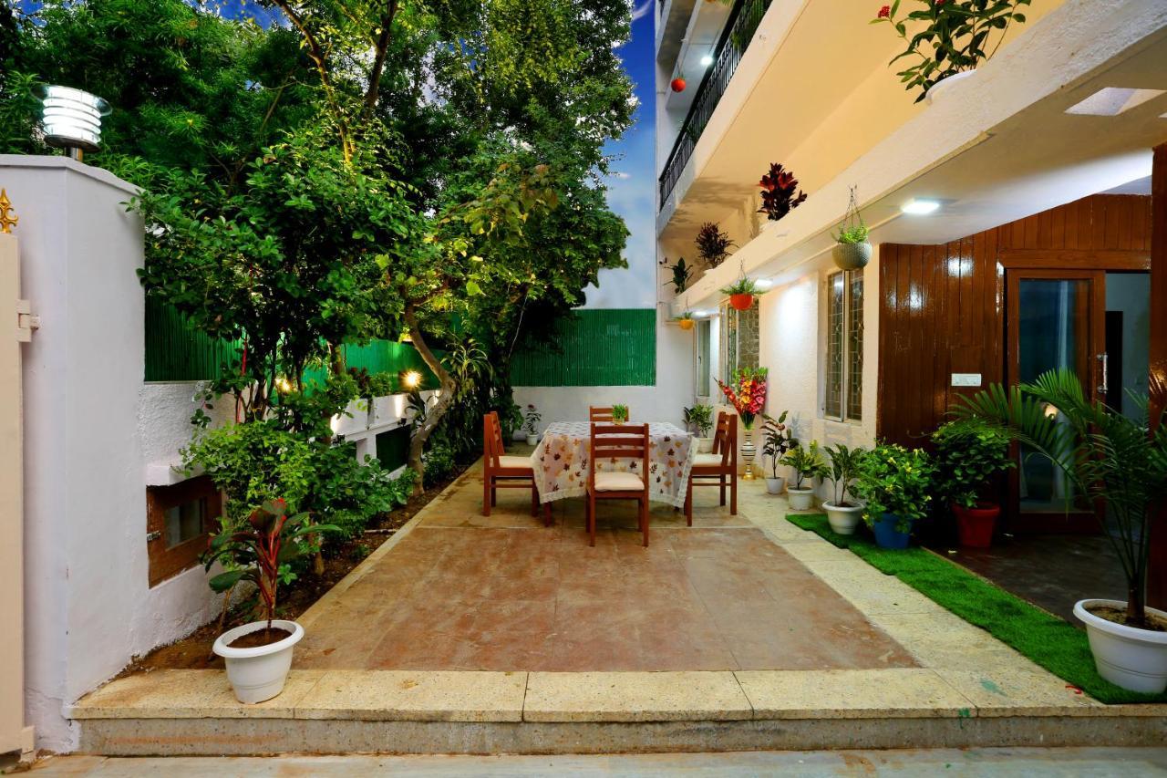 Golden Homestay New Delhi Exterior photo